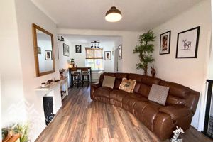 Photo 7- click for photo gallery